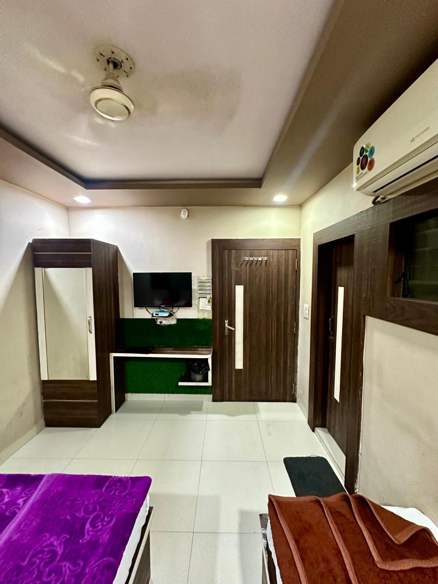 Hotel City Gold Ajmer Buitenkant foto