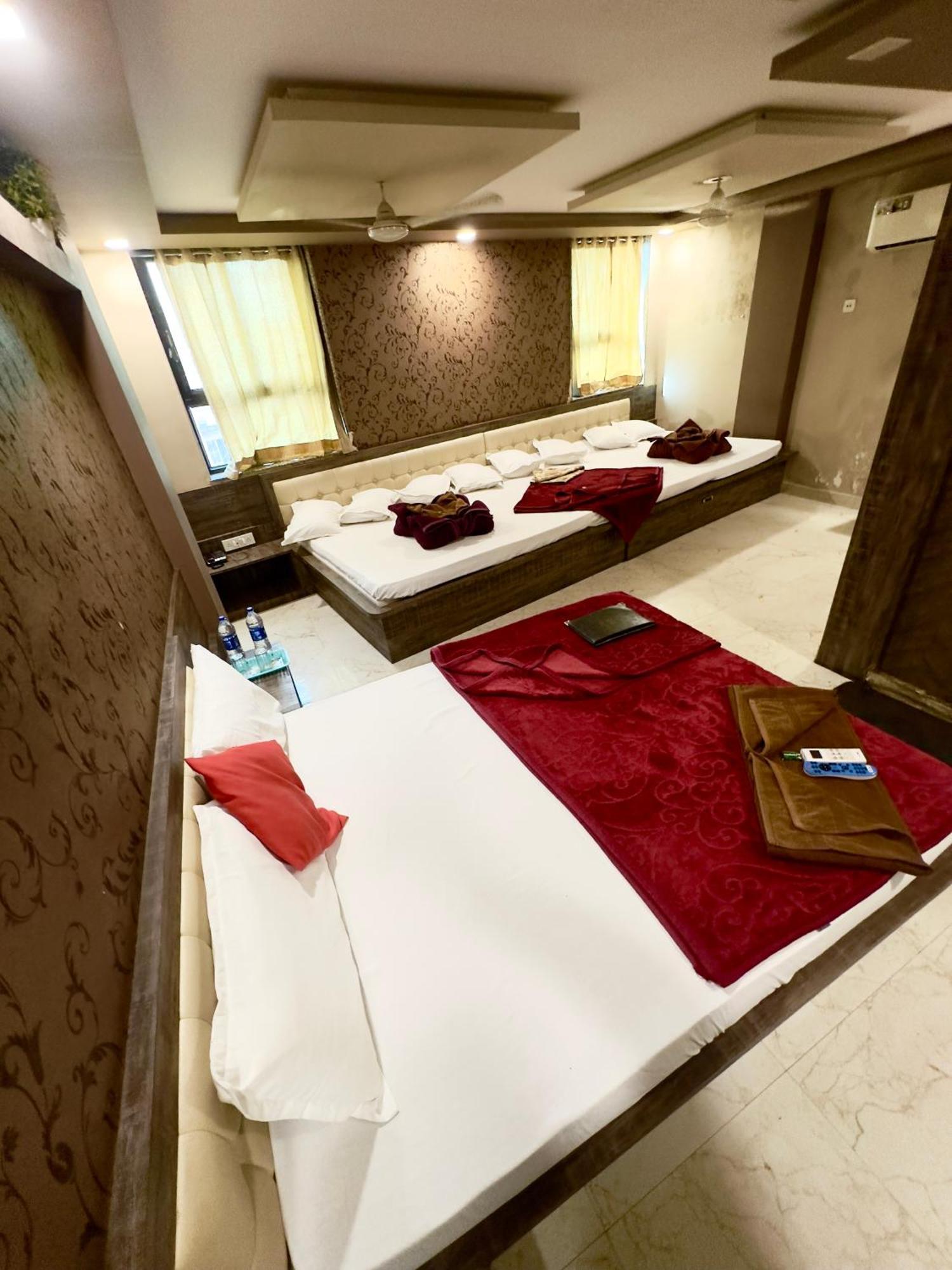Hotel City Gold Ajmer Buitenkant foto